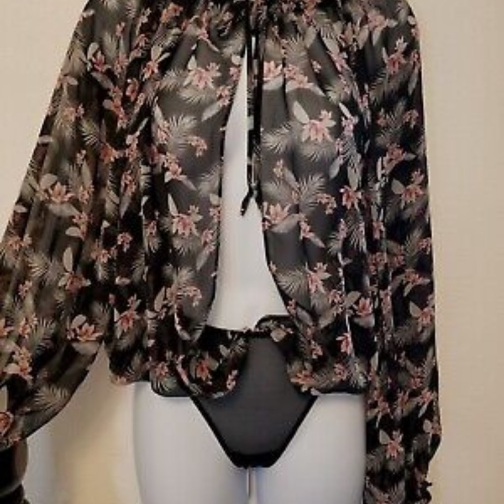 VS bodysuit